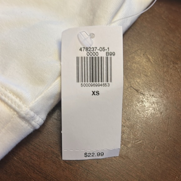 Old Navy “PowerChill Ultra Crop Top T-Shirt” Size xs - Picture 5 of 5